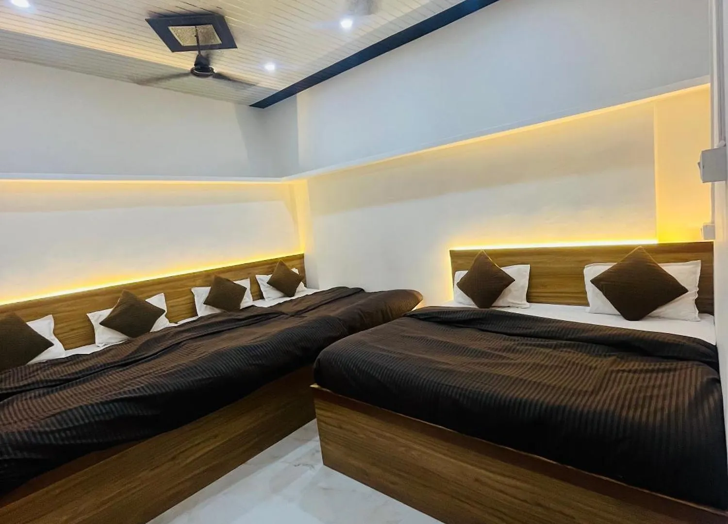 Sitaram Guest House Varanasi